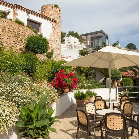 - Don Juan Tossa Hotel *