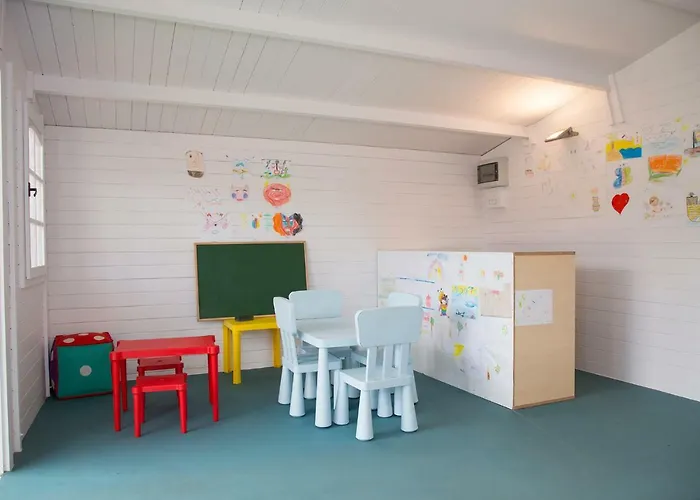 - Don Juan Tossa 酒店 滨海托萨